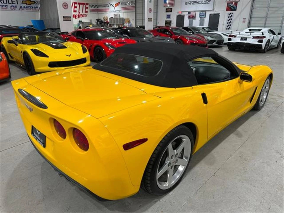 2005 Chevrolet Corvette C6 - Image 19 of 30