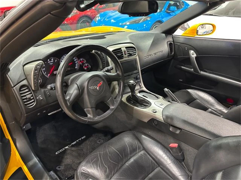 2005 Chevrolet Corvette C6 - Image 11 of 30