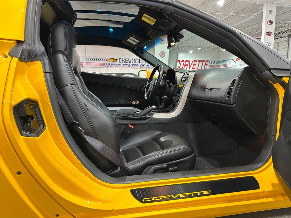 2005 Chevrolet Corvette C6 - Image 11 of 21