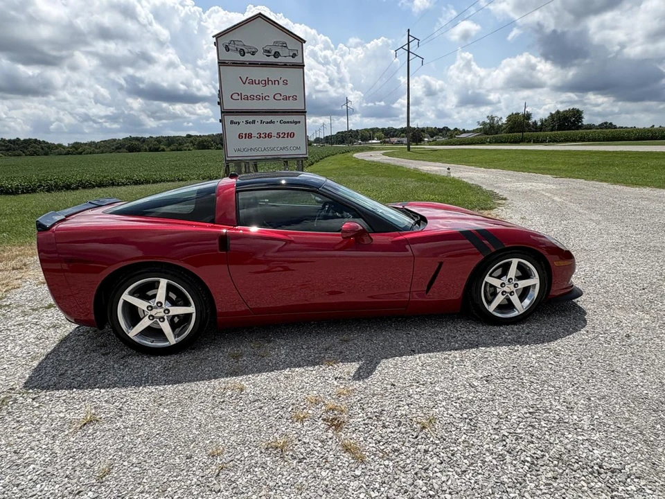 2005 Chevrolet Corvette C6 - Image 11 of 31