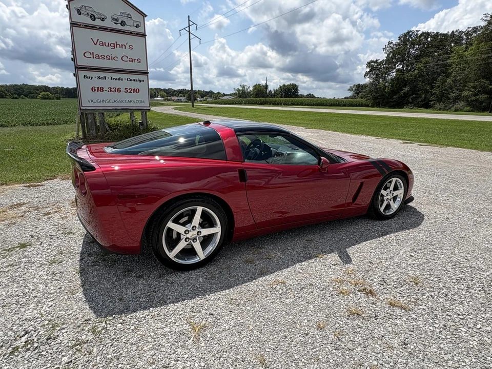 2005 Chevrolet Corvette C6 - Image 12 of 31