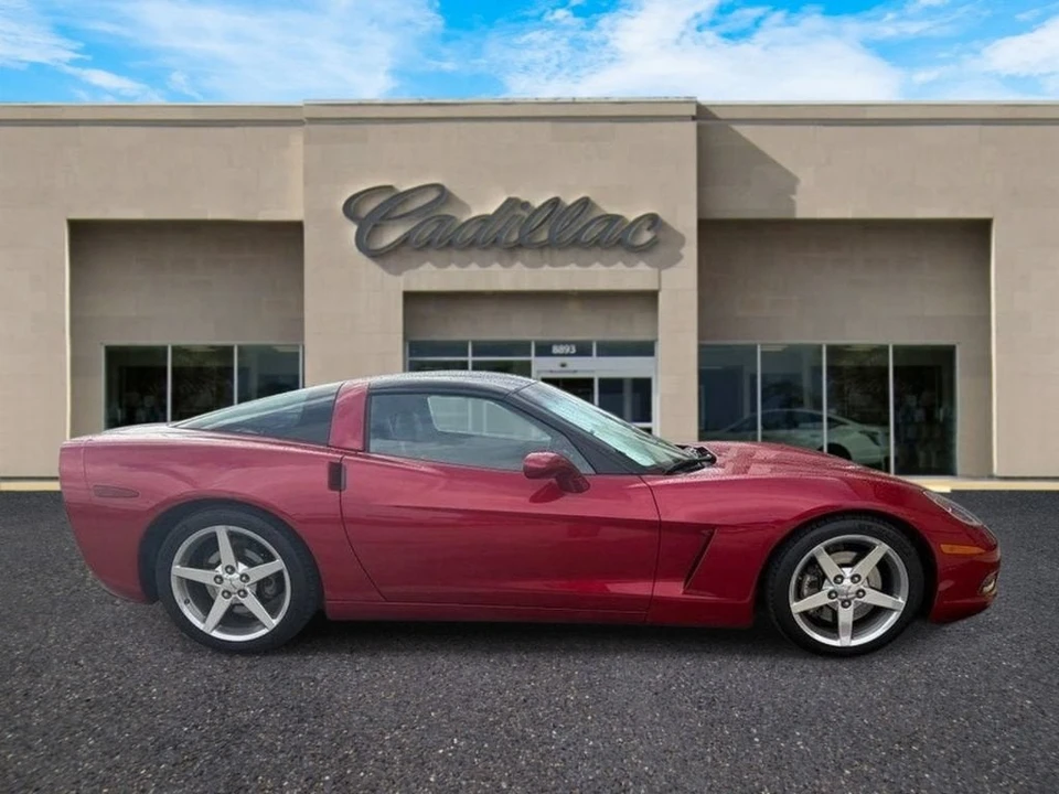 2005 Chevrolet Corvette C6 - Image 2 of 14
