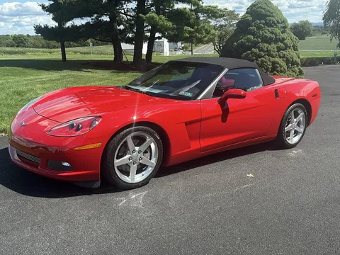 2005 Chevrolet Corvette 2dr Convertible