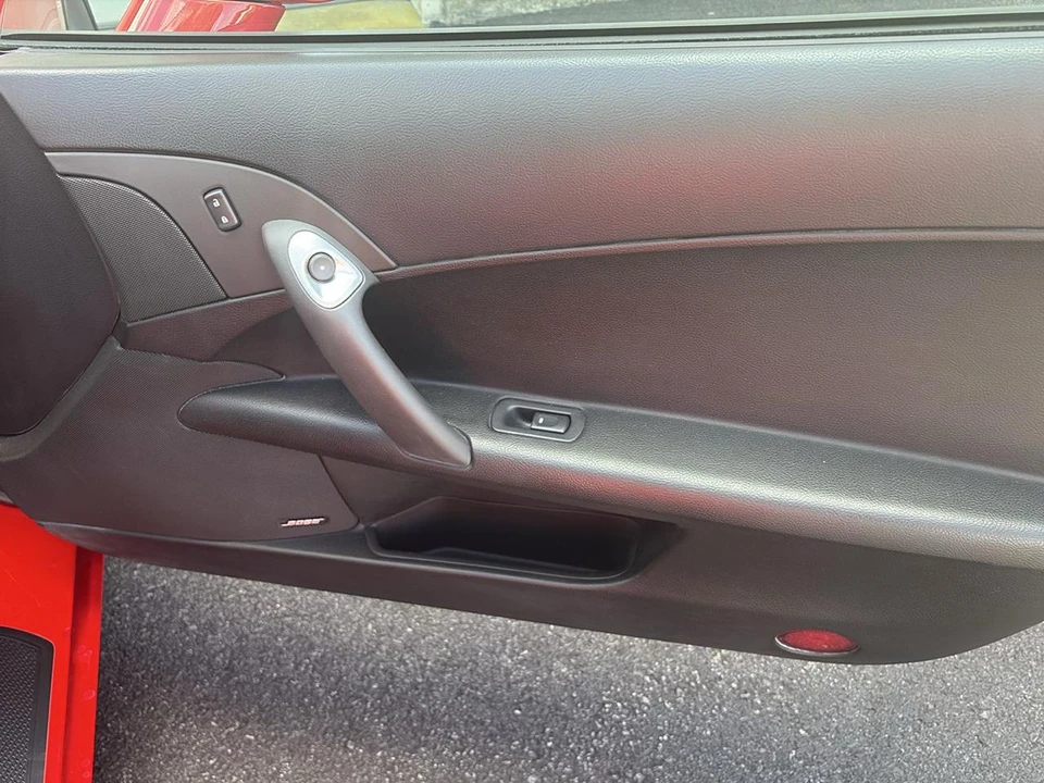 2005 Chevrolet Corvette C6 - Image 13 of 27