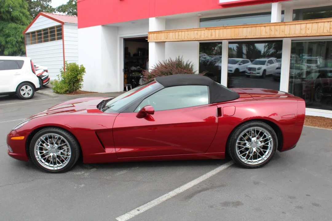 2005 Chevrolet Corvette C6 - Image 9 of 17