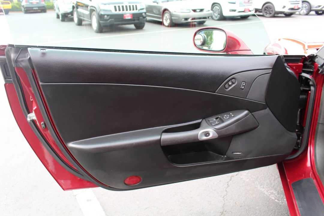 2005 Chevrolet Corvette C6 - Image 10 of 17