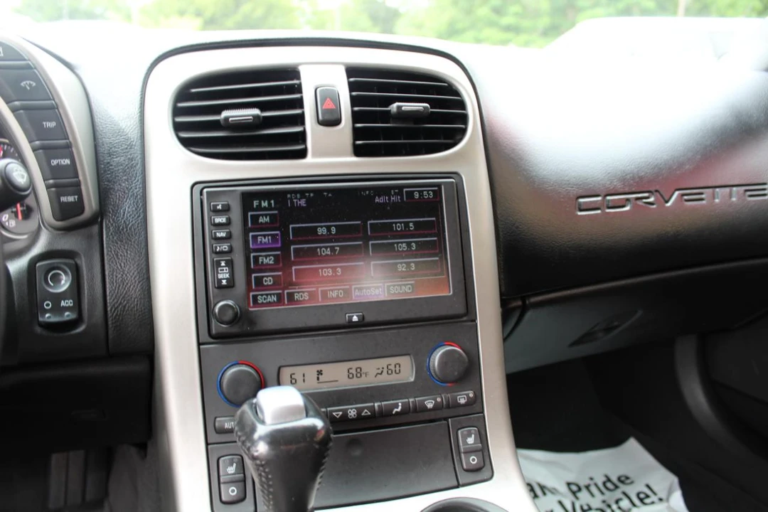 2005 Chevrolet Corvette C6 - Image 14 of 17