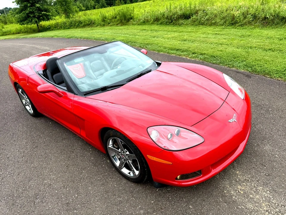 2005 Chevrolet Corvette C6 - Image 4 of 21