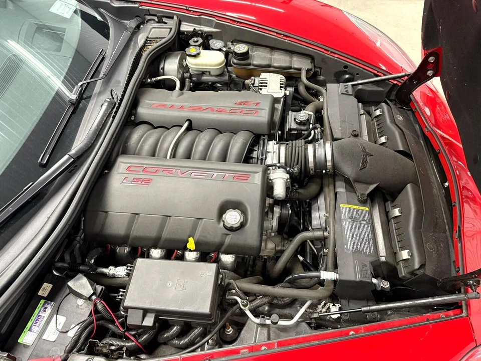 2005 Chevrolet Corvette C6 - Image 17 of 21