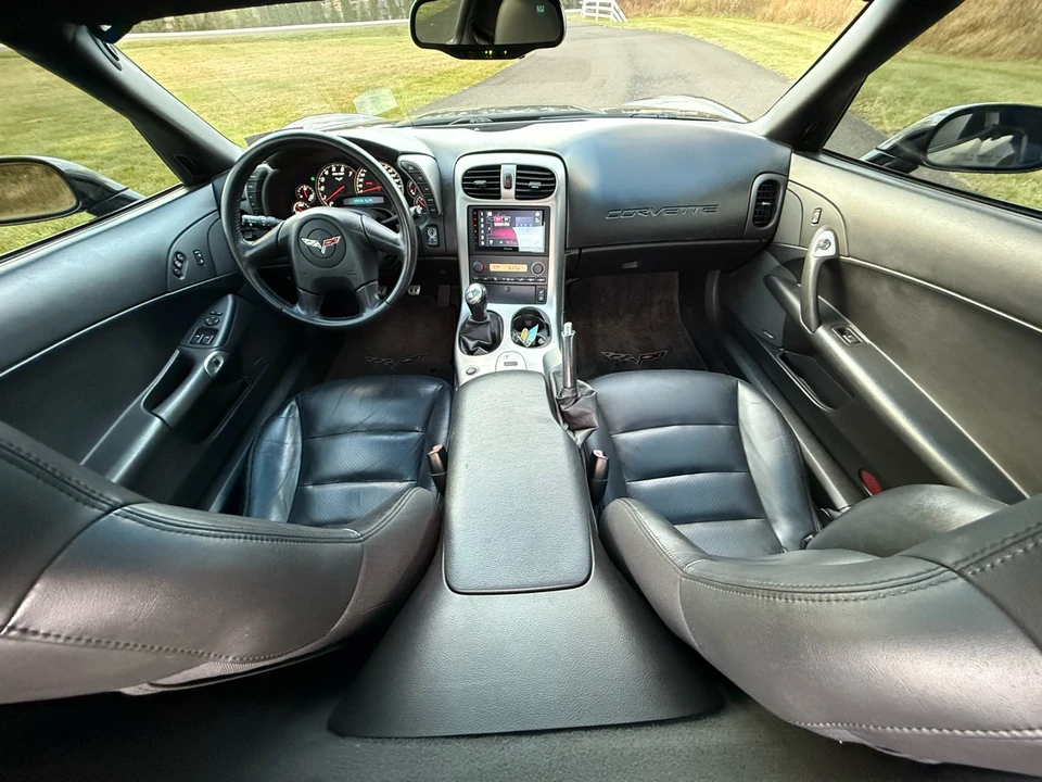2005 Chevrolet Corvette C6 - Image 15 of 21