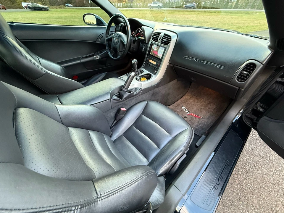 2005 Chevrolet Corvette C6 - Image 14 of 21