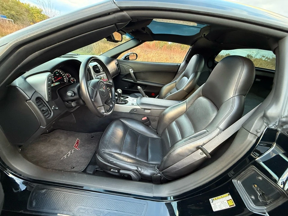 2005 Chevrolet Corvette C6 - Image 11 of 21