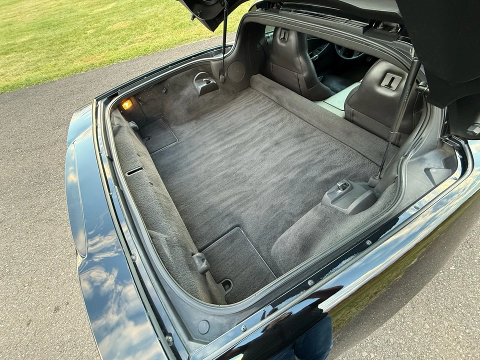 2005 Chevrolet Corvette C6 - Image 20 of 21