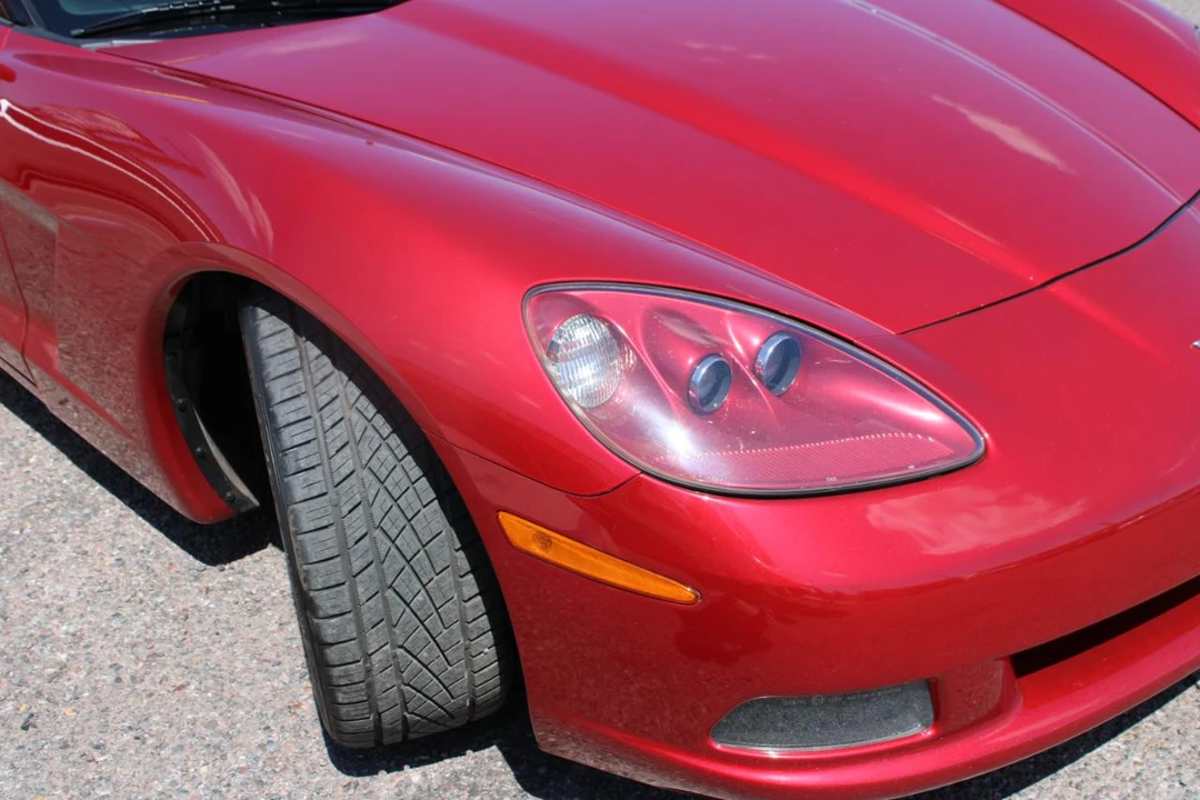 2005 Chevrolet Corvette C6 - Image 13 of 31
