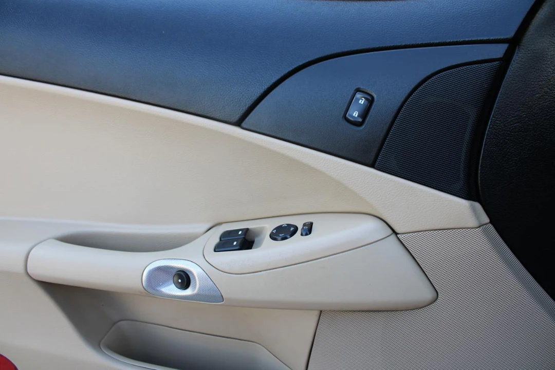 2005 Chevrolet Corvette C6 - Image 18 of 31
