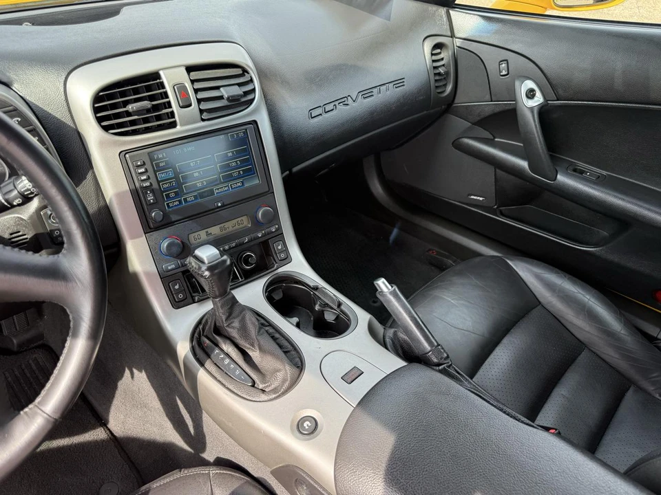 2005 Chevrolet Corvette C6 - Image 10 of 18