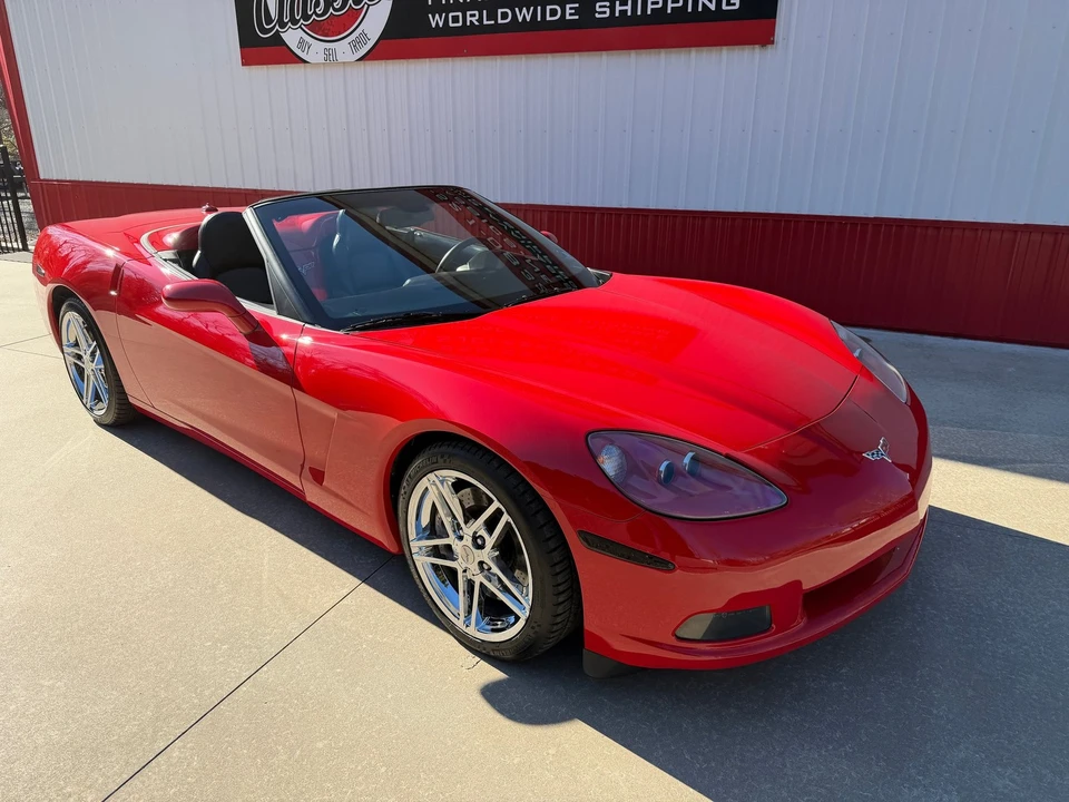 2005 Chevrolet Corvette C6 - Image 18 of 21