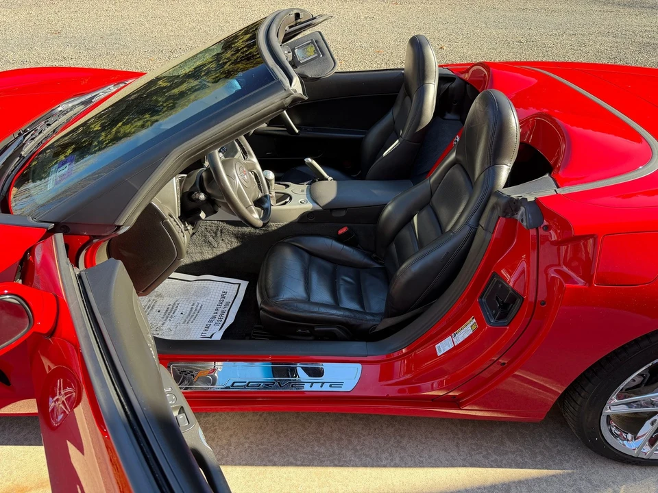 2005 Chevrolet Corvette C6 - Image 8 of 21