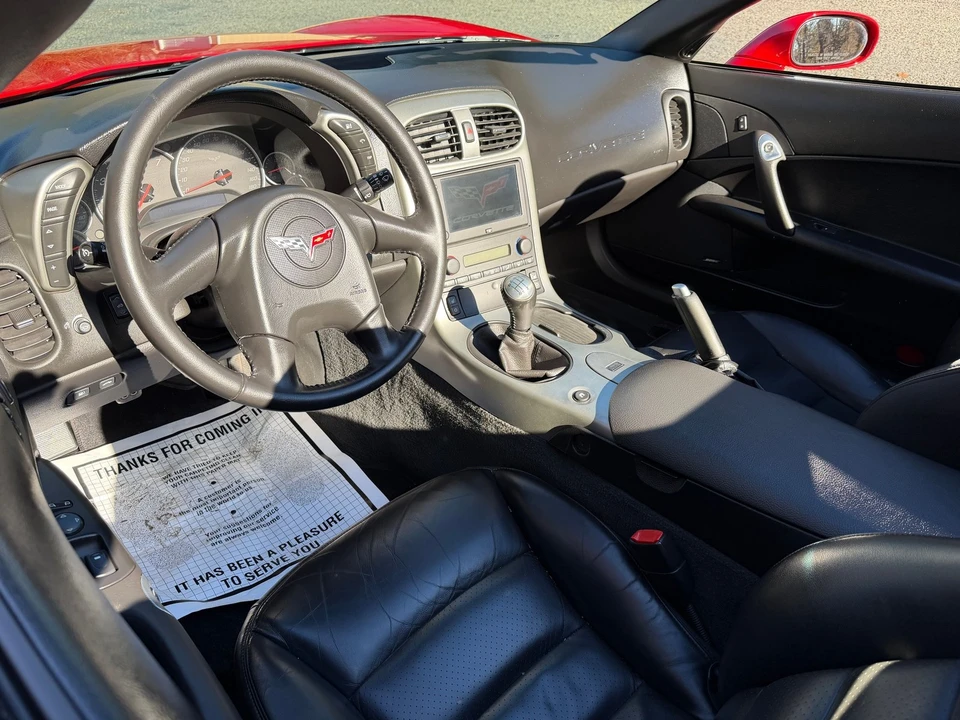 2005 Chevrolet Corvette C6 - Image 12 of 21
