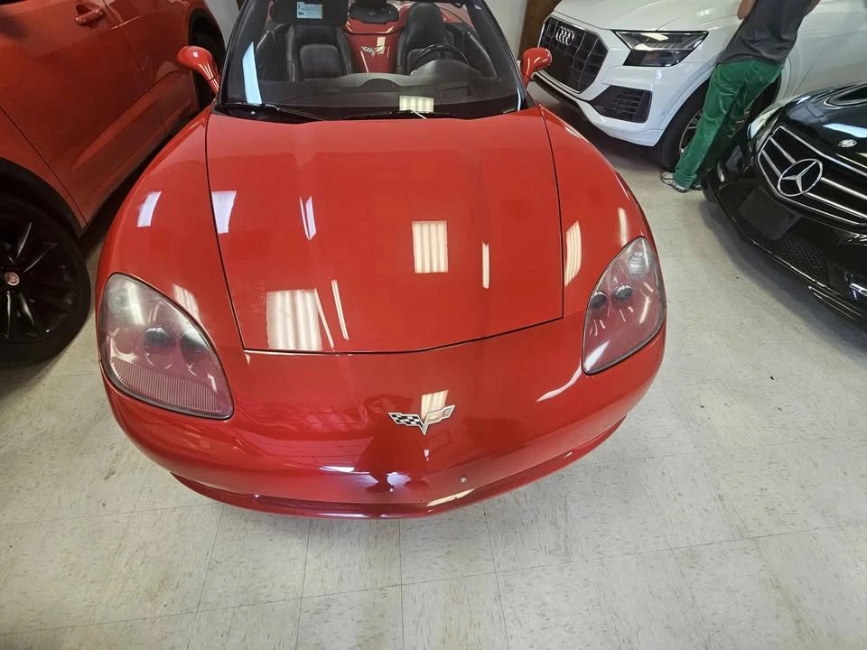 2005 Chevrolet Corvette C6 - Image 2 of 19