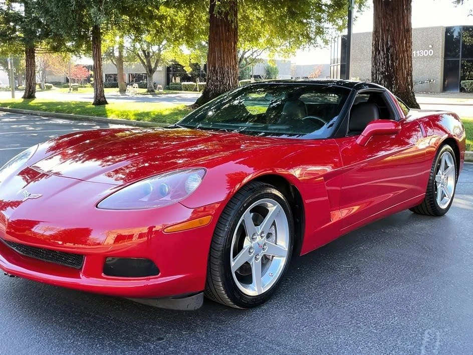 2005 Chevrolet Corvette C6 - Image 4 of 19