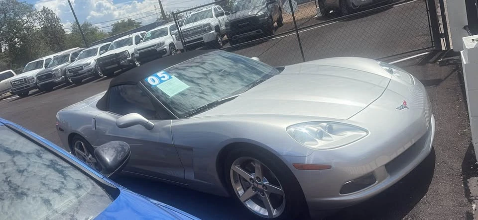 2005 Chevrolet Corvette C6 - Image 2 of 3