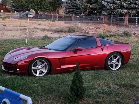 2005 Chevrolet Corvette C6 - Image 2 of 8