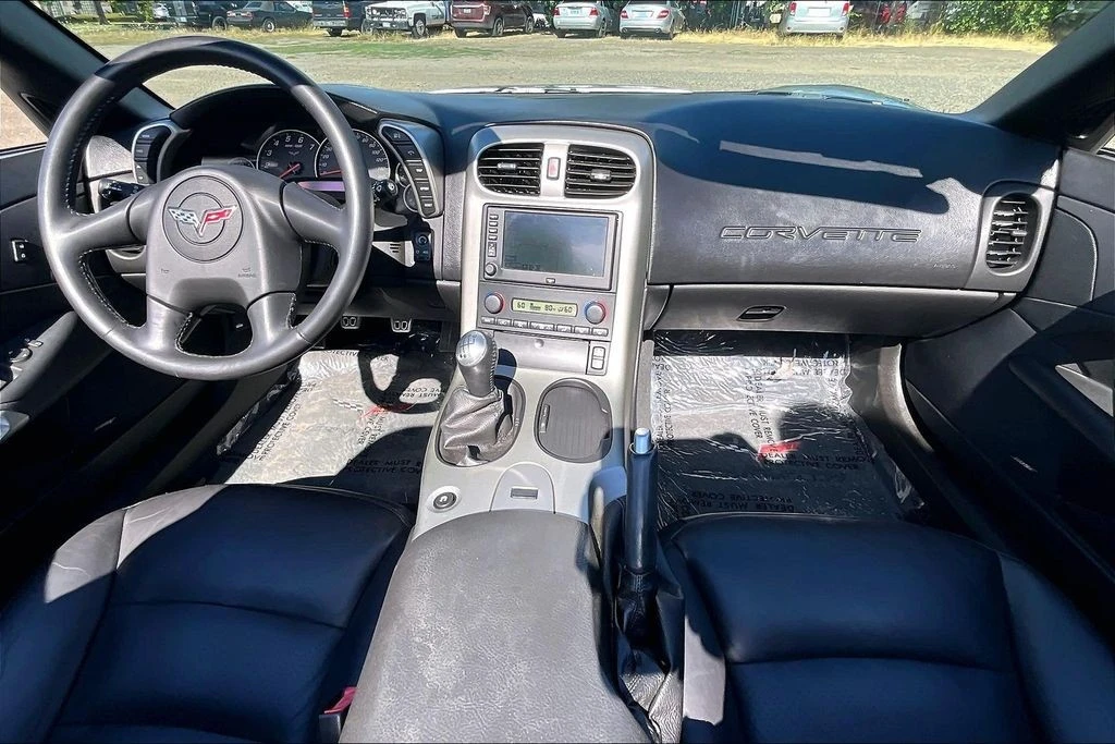 2005 Chevrolet Corvette C6 - Image 16 of 31