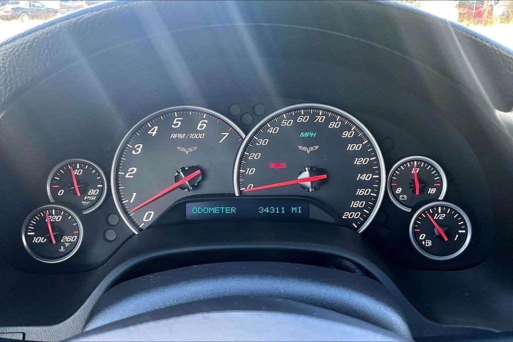 2005 Chevrolet Corvette C6 - Image 24 of 31