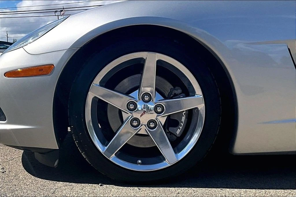2005 Chevrolet Corvette C6 - Image 12 of 31
