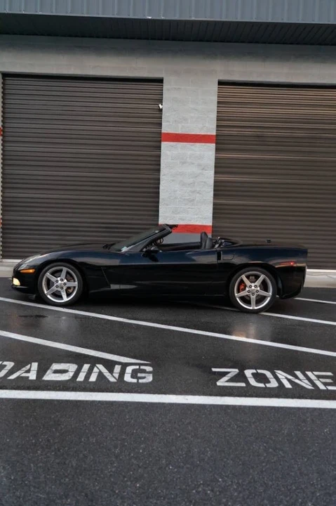 2005 Chevrolet Corvette C6 - Image 7 of 16
