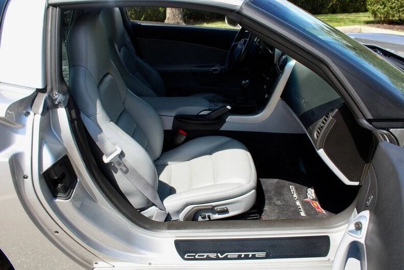 2005 Chevrolet - Image 26 of 31