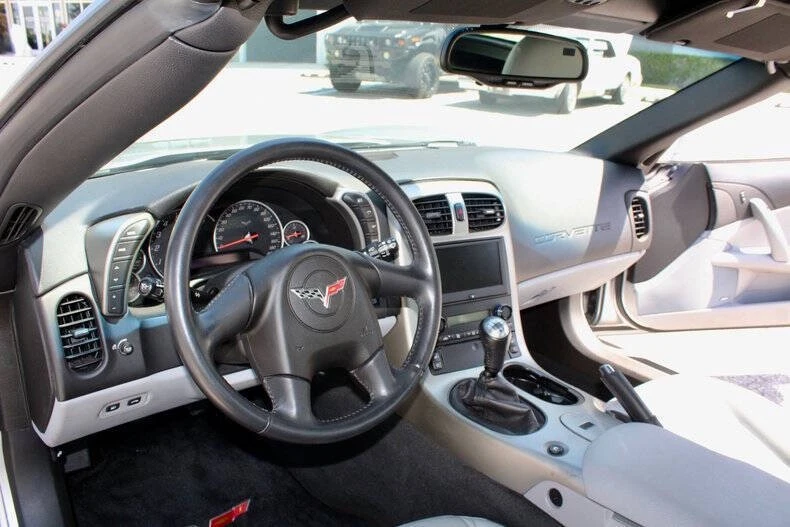 2005 Chevrolet - Image 30 of 31