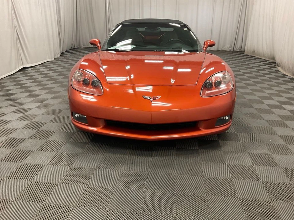 2005 Chevrolet Corvette C6 - Image 16 of 26