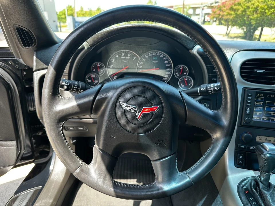 2005 Chevrolet Corvette C6 - Image 9 of 31