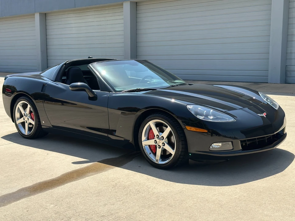 2005 Chevrolet Corvette C6 - Image 23 of 31