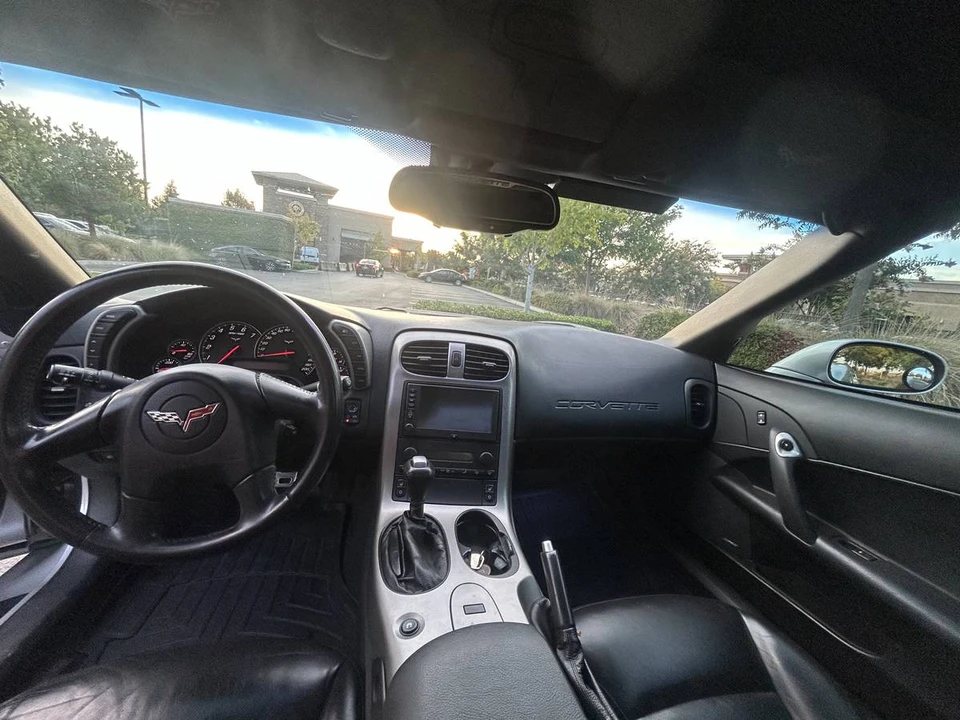2005 Chevrolet Corvette C6 - Image 16 of 20