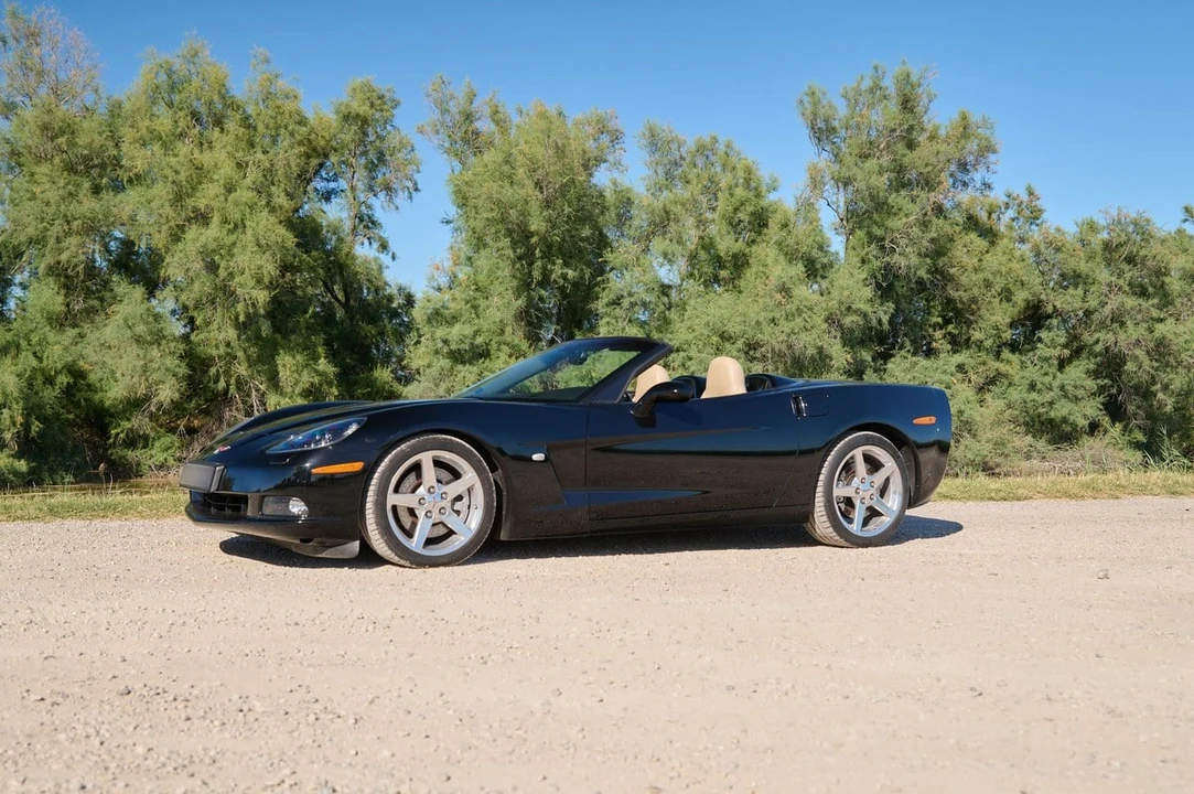 2005 Chevrolet Corvette C6 - Image 17 of 31