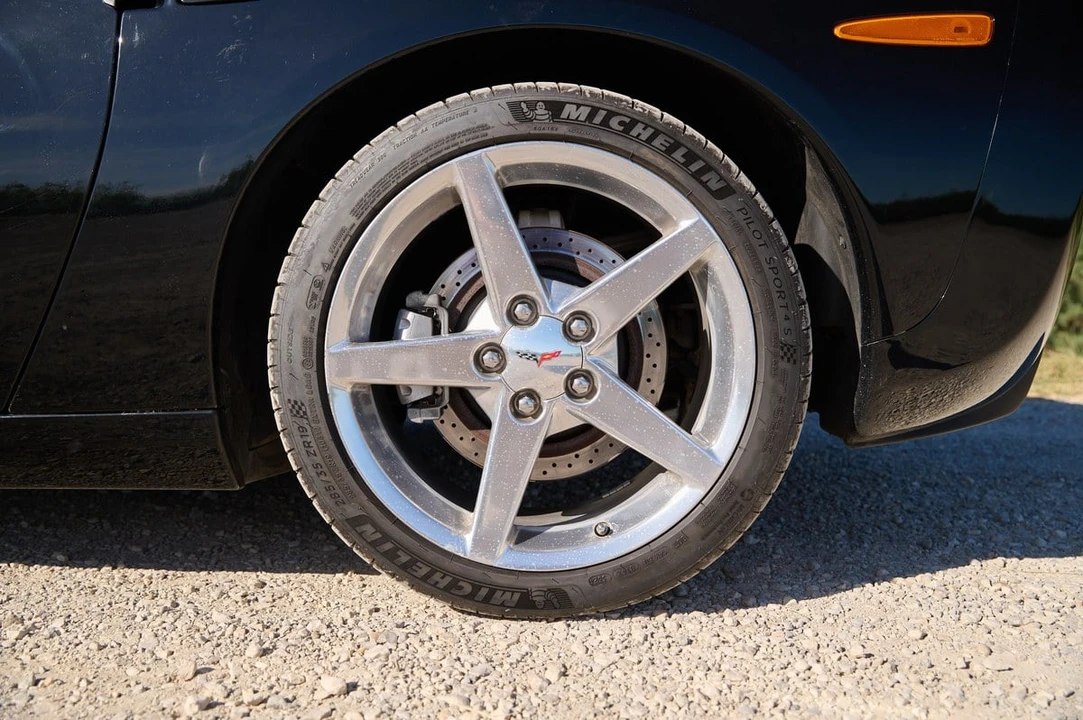 2005 Chevrolet Corvette C6 - Image 29 of 31