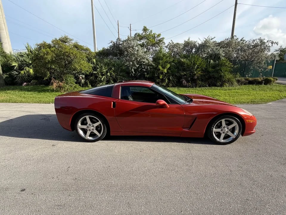 2005 Chevrolet Corvette C6 - Image 4 of 14