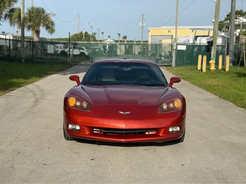 2005 Chevrolet Corvette C6 - Image 2 of 14