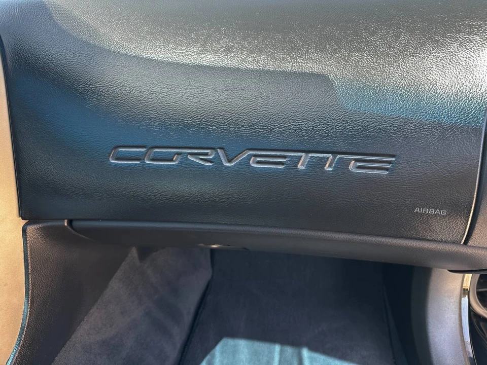 2005 Chevrolet Corvette C6 - Image 16 of 23