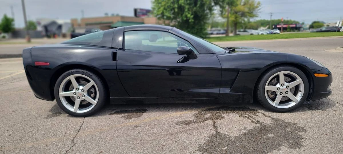 2005 Chevrolet Corvette C6 - Image 8 of 13