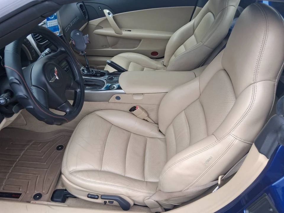 2005 Chevrolet Corvette C6 - Image 11 of 23