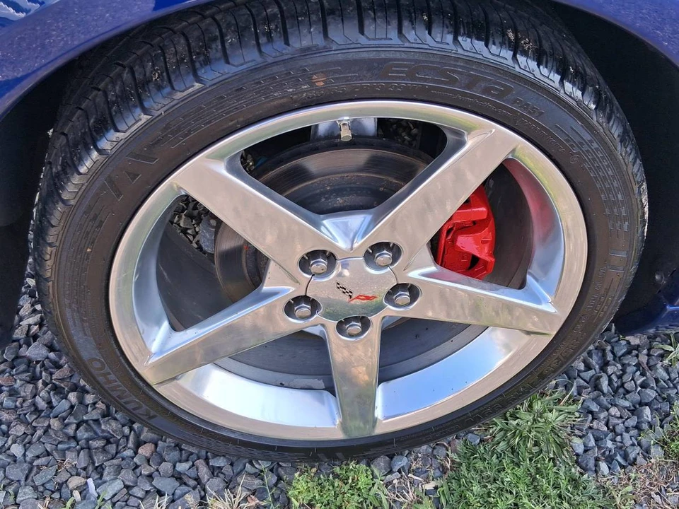 2005 Chevrolet Corvette C6 - Image 17 of 23