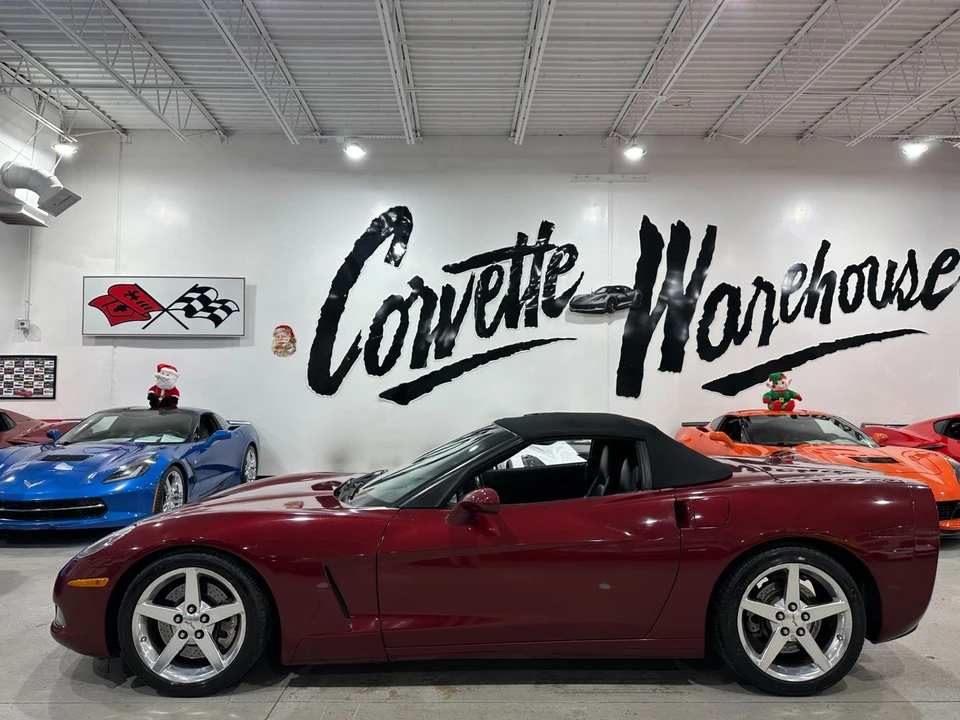 2005 Chevrolet Corvette C6 - Image 2 of 11