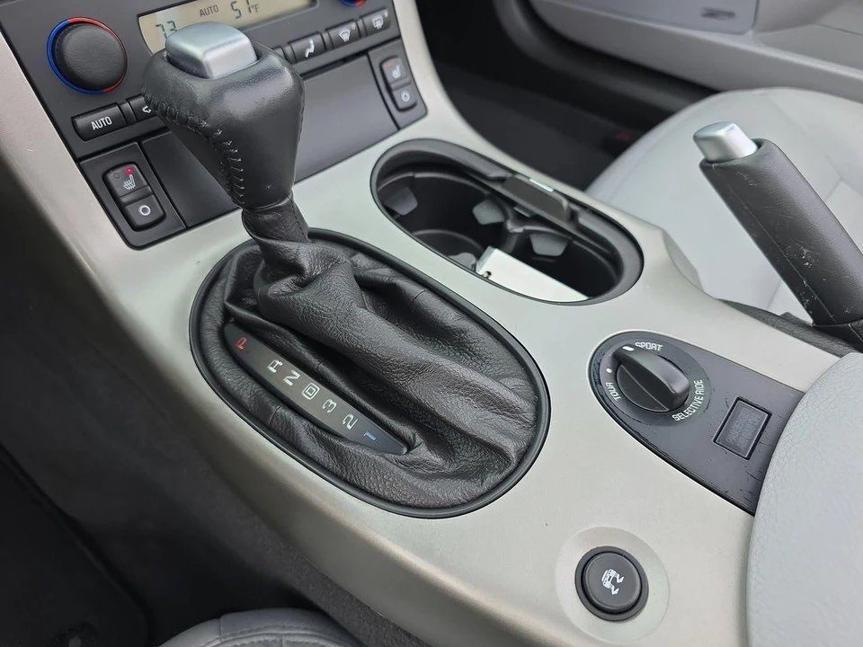 2005 Chevrolet Corvette C6 - Image 10 of 21
