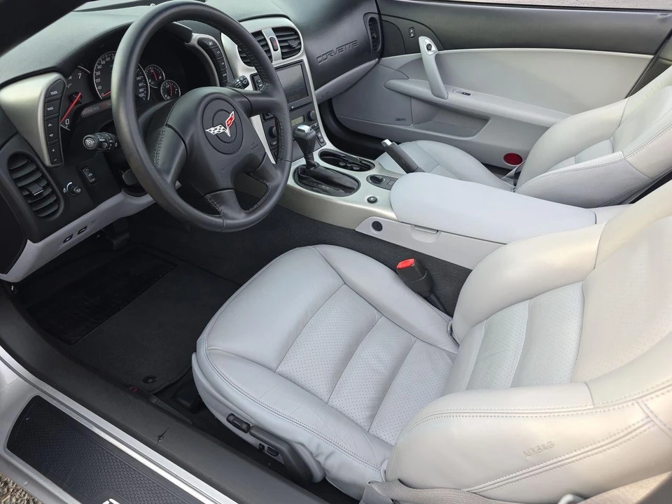 2005 Chevrolet Corvette C6 - Image 4 of 21