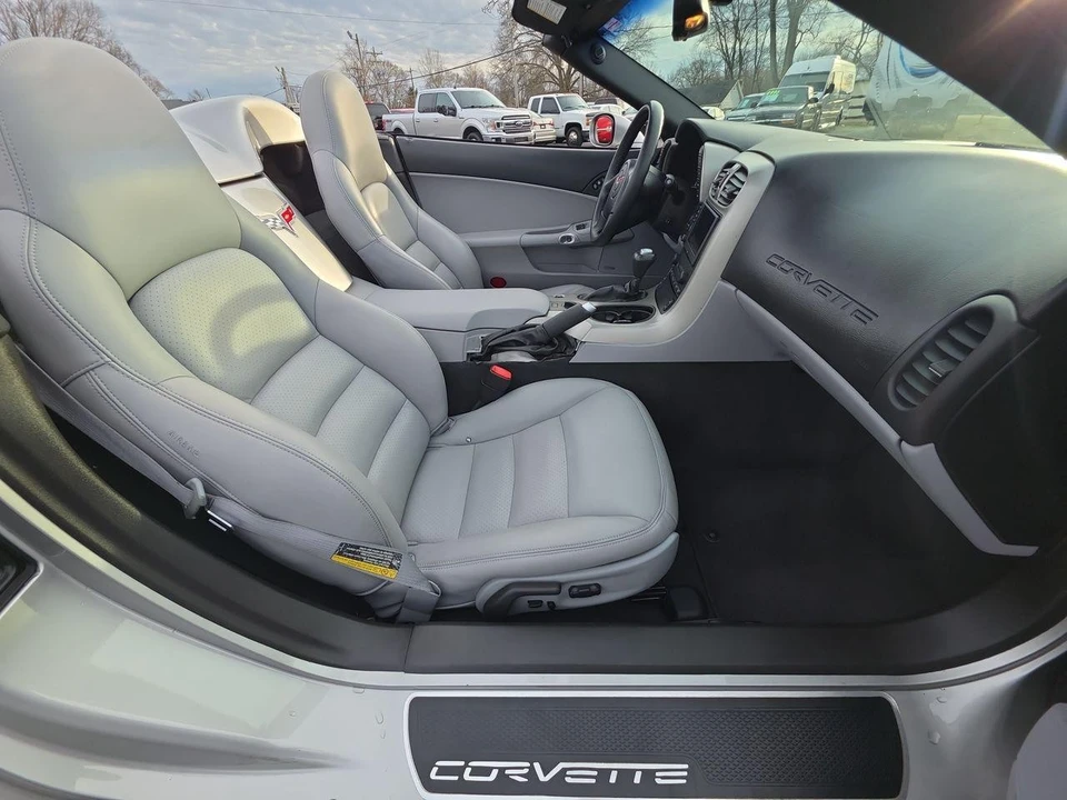 2005 Chevrolet Corvette C6 - Image 8 of 21