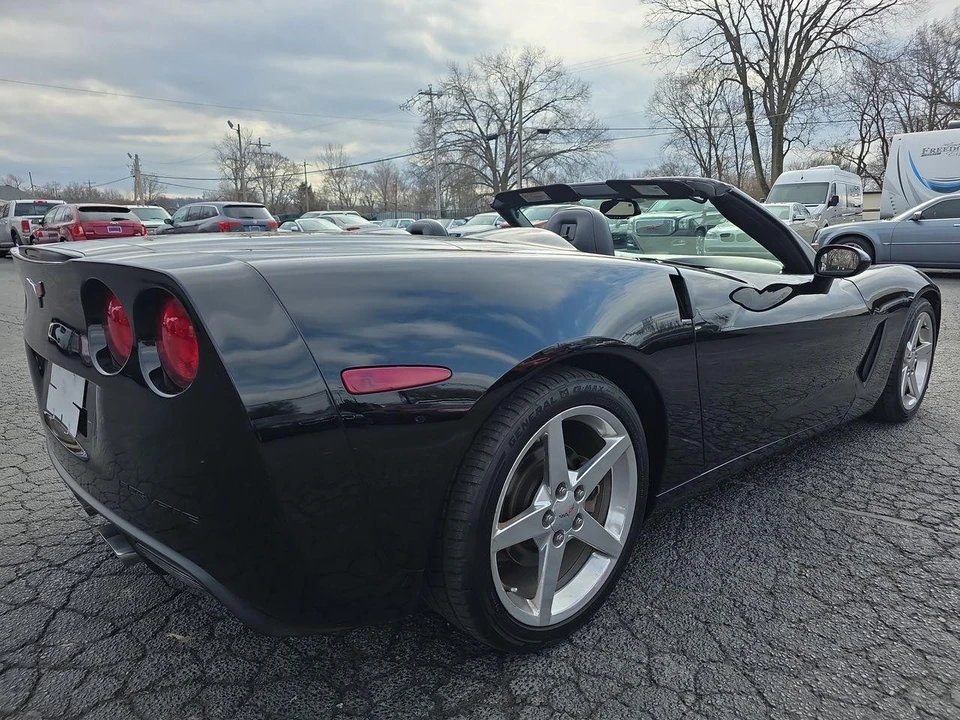 2005 Chevrolet Corvette C6 - Image 2 of 31